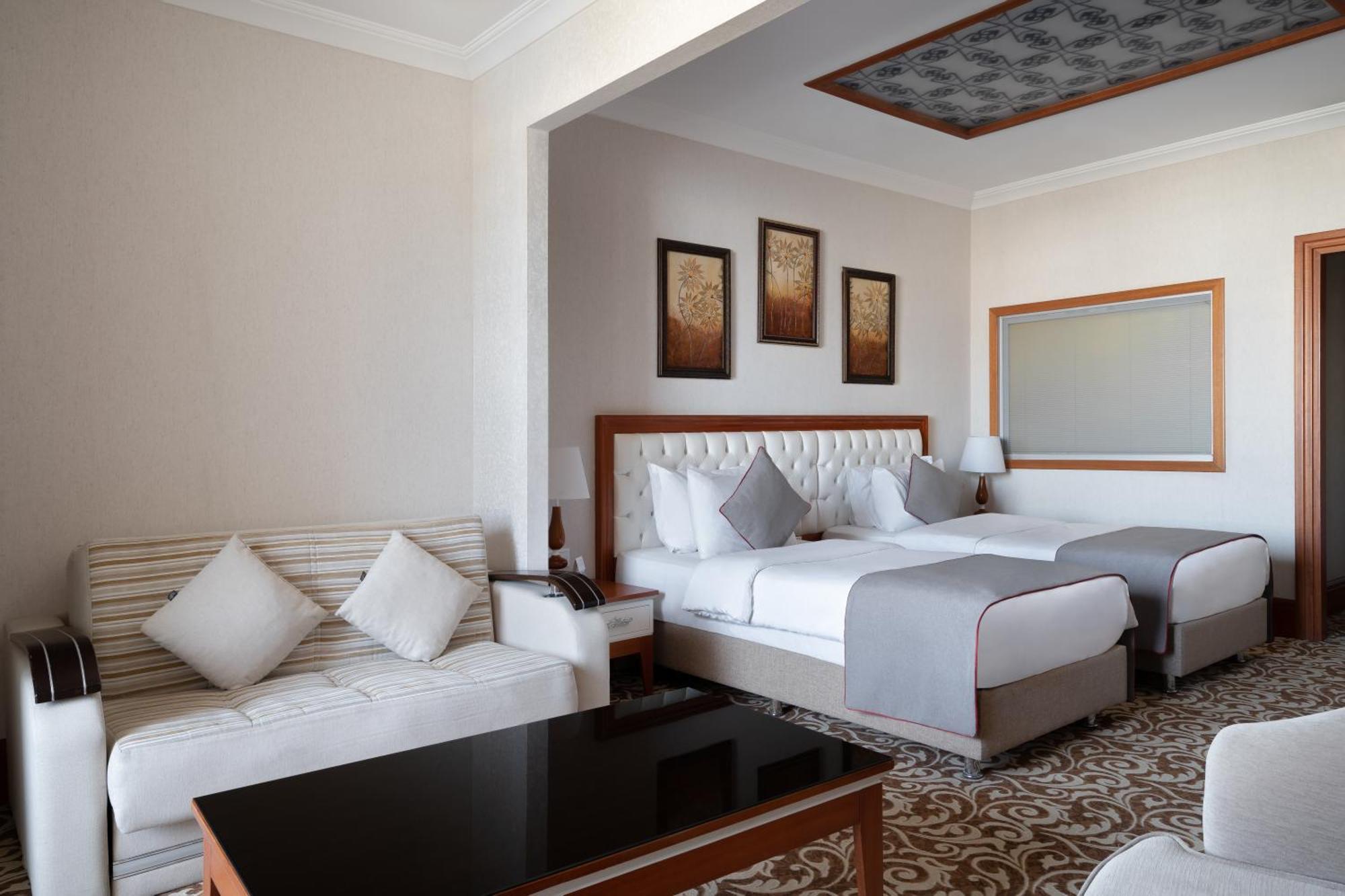 Ramada By Wyndham - Sulaymaniyah Salim Street 호텔 외부 사진