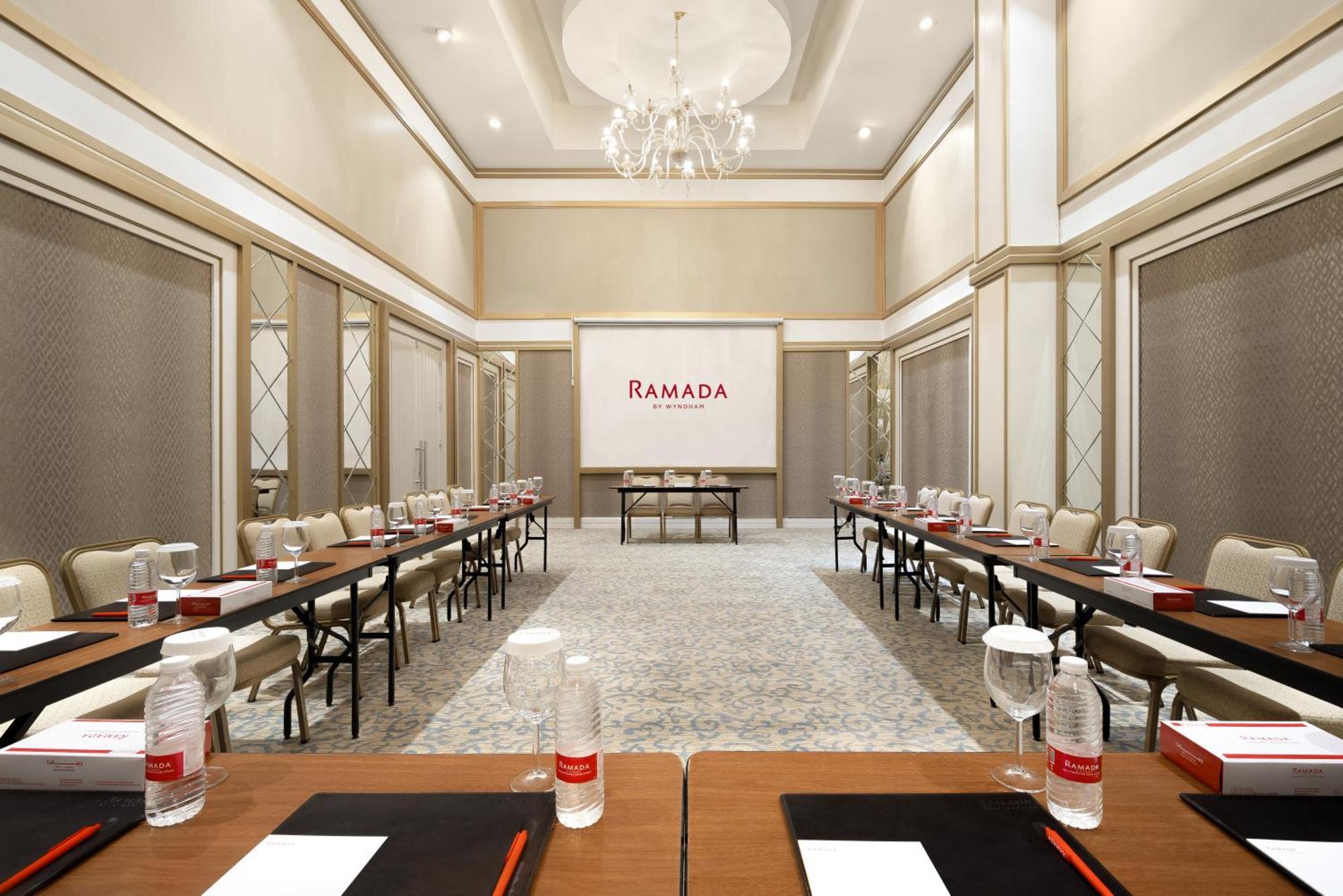 Ramada By Wyndham - Sulaymaniyah Salim Street 호텔 외부 사진